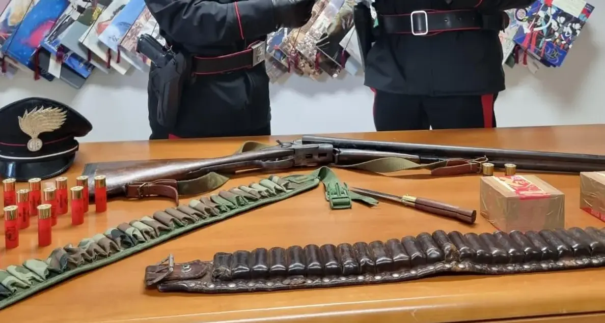 Sequestrate armi e munizioni a Gonnosfanadiga: scatta l'arresto