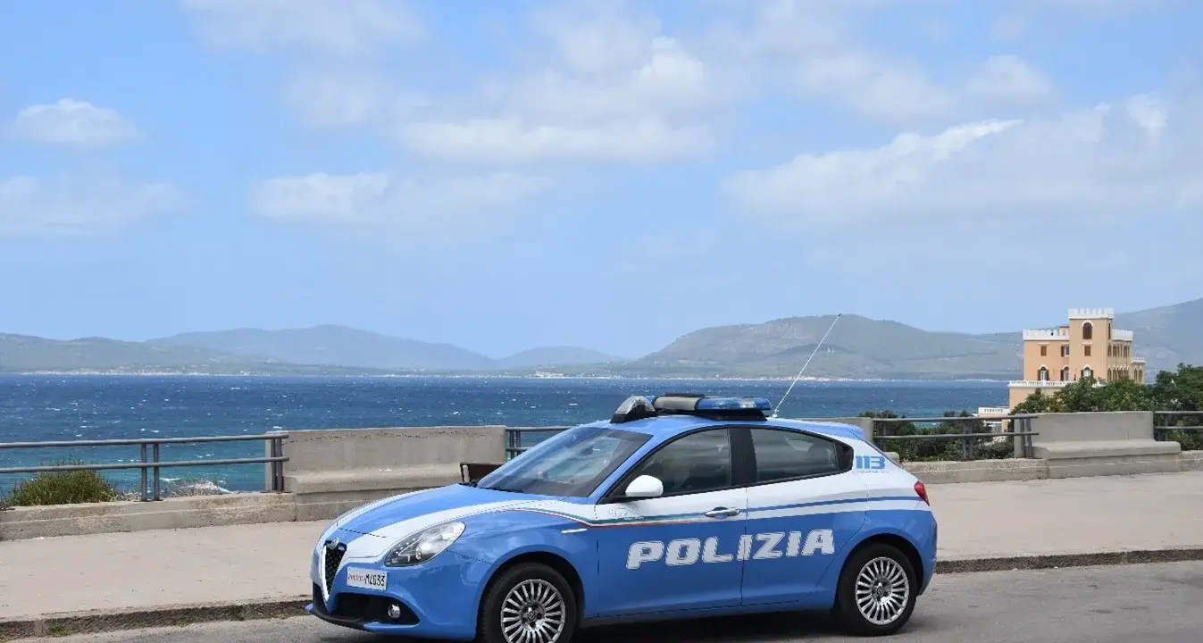 Traffico di droga dalla Spagna alla Sardegna scoperto dalla Polizia di Alghero: 30 indagati