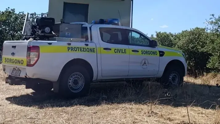 La Protezione civile di Sorgono riceve in dono un mezzo dal Comitato di San Mauro Leve 84/94