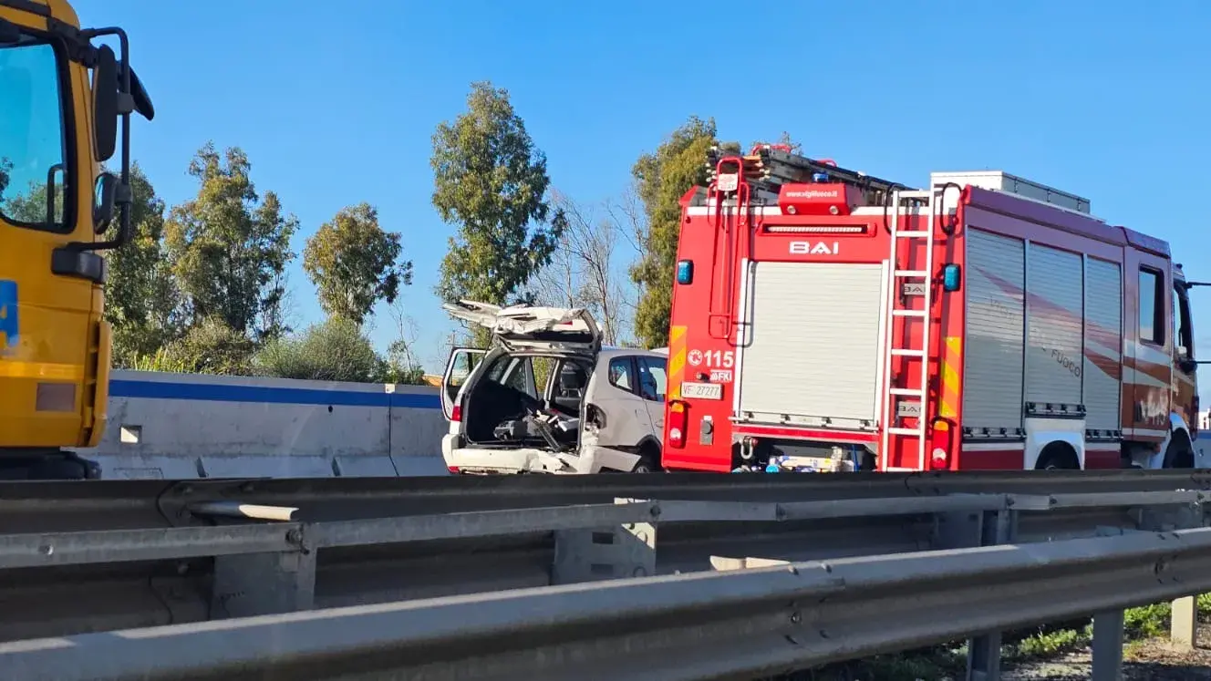 Grave incidente sulla statale 131 vicino a San Sperate: un ferito in codice rosso