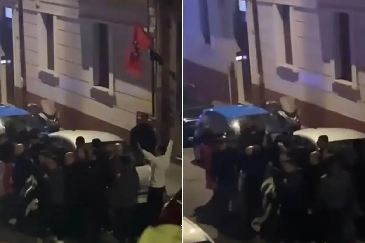 <p>Foto dal video pubblicato sui social dal deputato del Pd Marco Furfaro</p>\\n