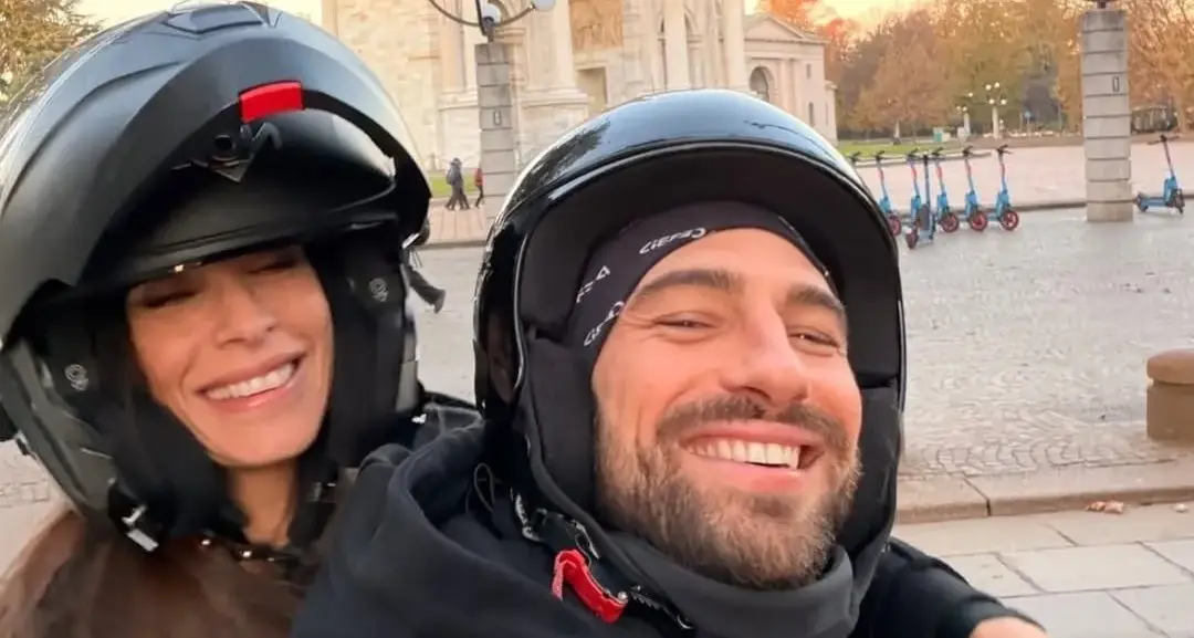 Elisabetta Canalis esce allo scoperto sulla nuova relazione: lo scatto con Alvise Rigo