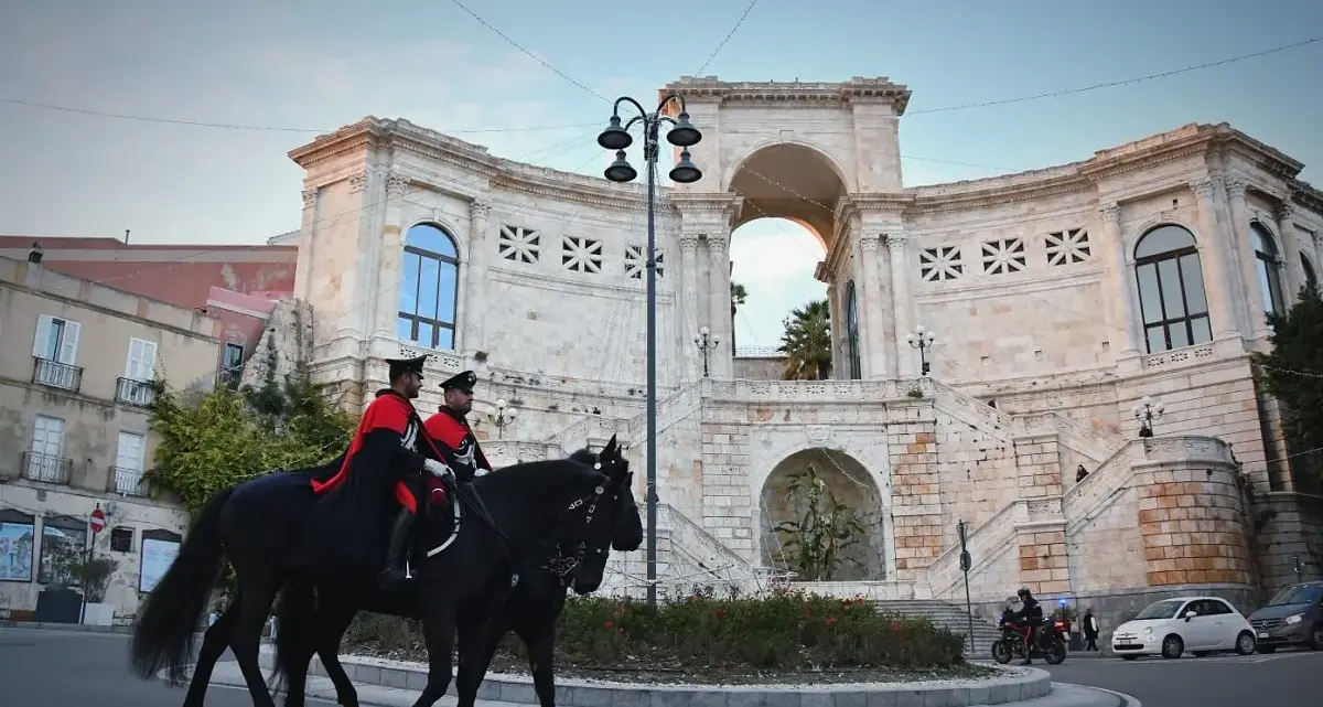 Natale a Cagliari tra luci e tradizioni dell’Arma dei Carabinieri
