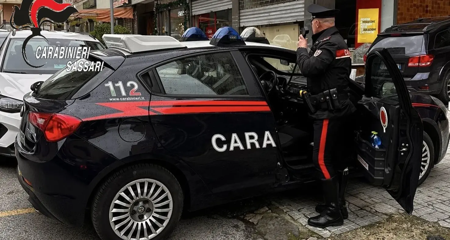 Tentano il furto nel cuore di Sassari, arrestati nella notte dai Carabinieri