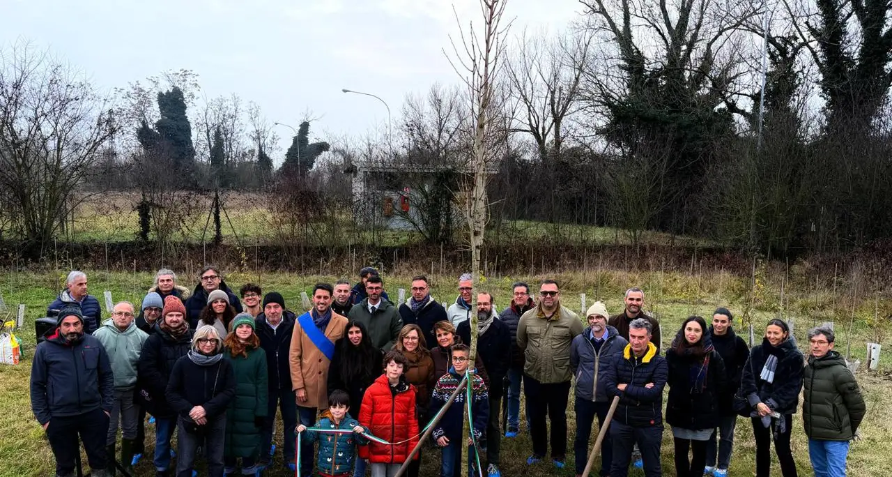 KilometroVerdeParma celebre traguardo storico, piantato 100.000esimo albero