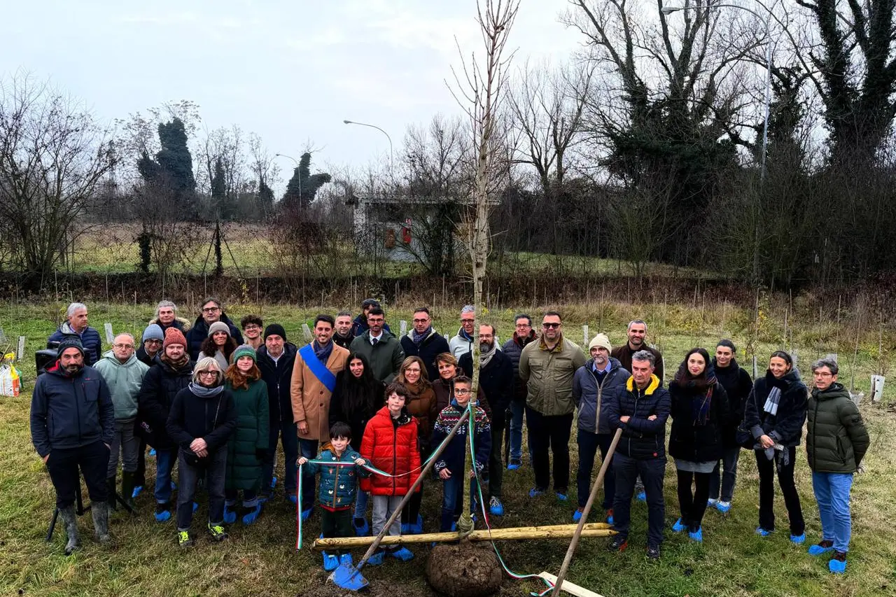 KilometroVerdeParma celebre traguardo storico, piantato 100.000esimo albero