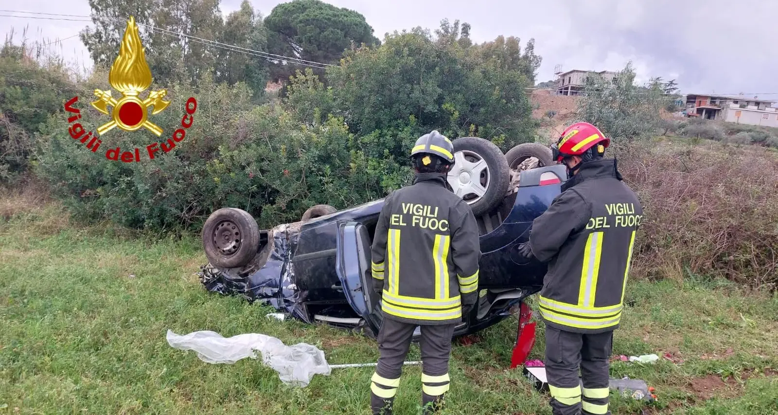 Incidente in auto nei pressi di Siniscola: ragazza in ospedale