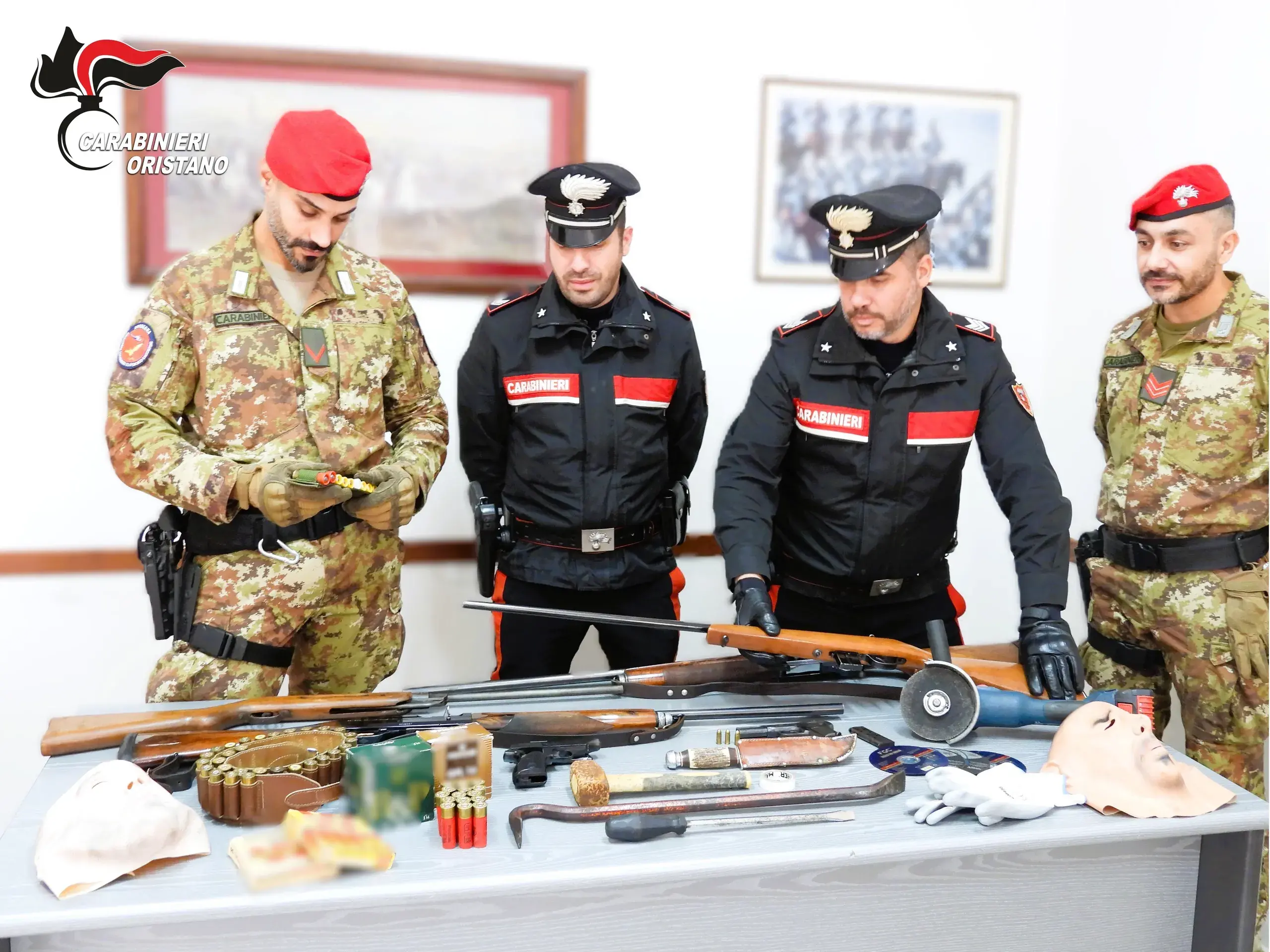 Furto di armi a casa di un pensionato a Sorradile: tre arresti dopo un inseguimento