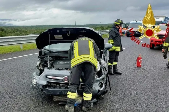 Statale 131, doppio incidente tra Abbasanta e Oristano: lieve il primo, grave il secondo