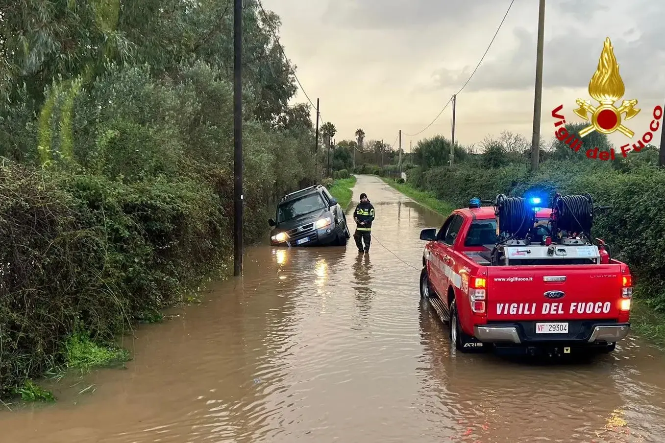 Maltempo ad Alghero nella notte di Natale: decine di interventi per allagamenti
