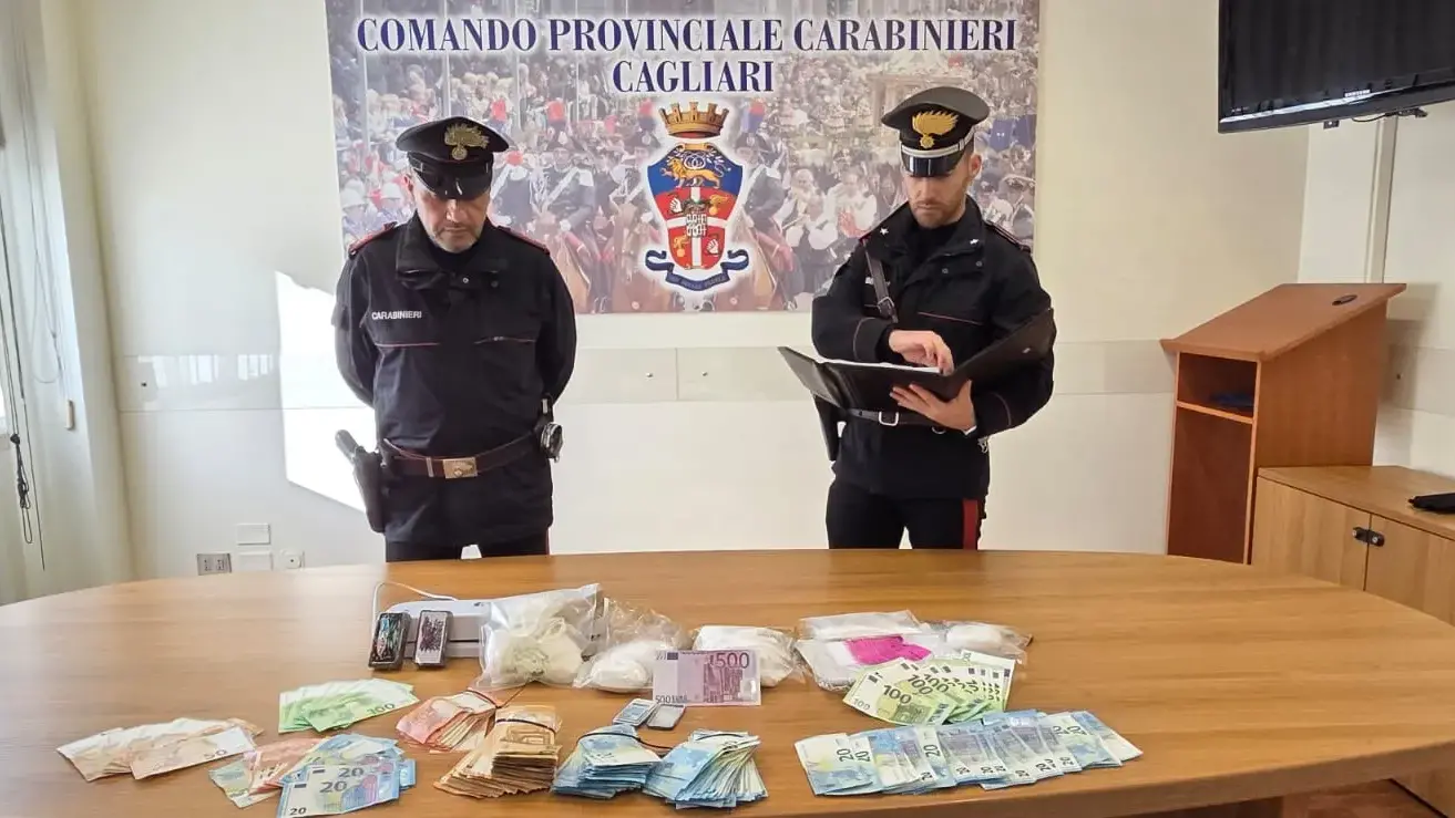 Operazione antidroga a Cagliari: sequestrati cocaina, eroina e hashish, due arresti