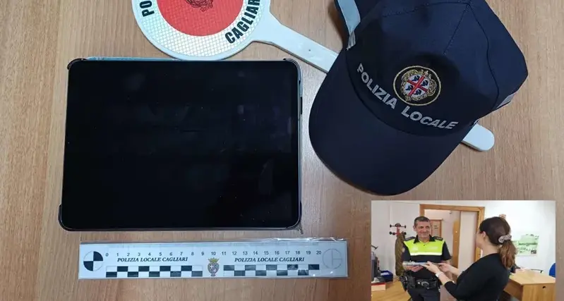 Sfonda finestrino dell'auto e ruba tablet all'interno: rintracciato e denunciato a Cagliari