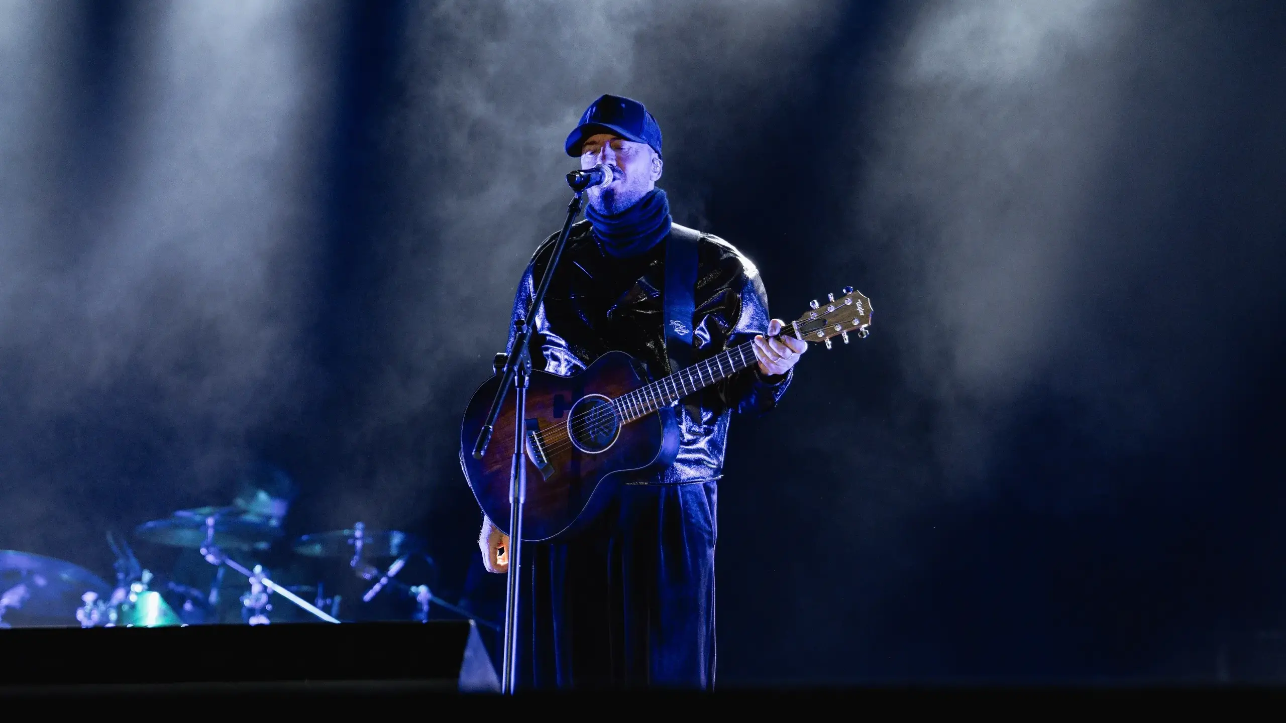 Grande successo per i 30 anni del Cap D'Any con l'attesissimo concerto di Raf ad Alghero