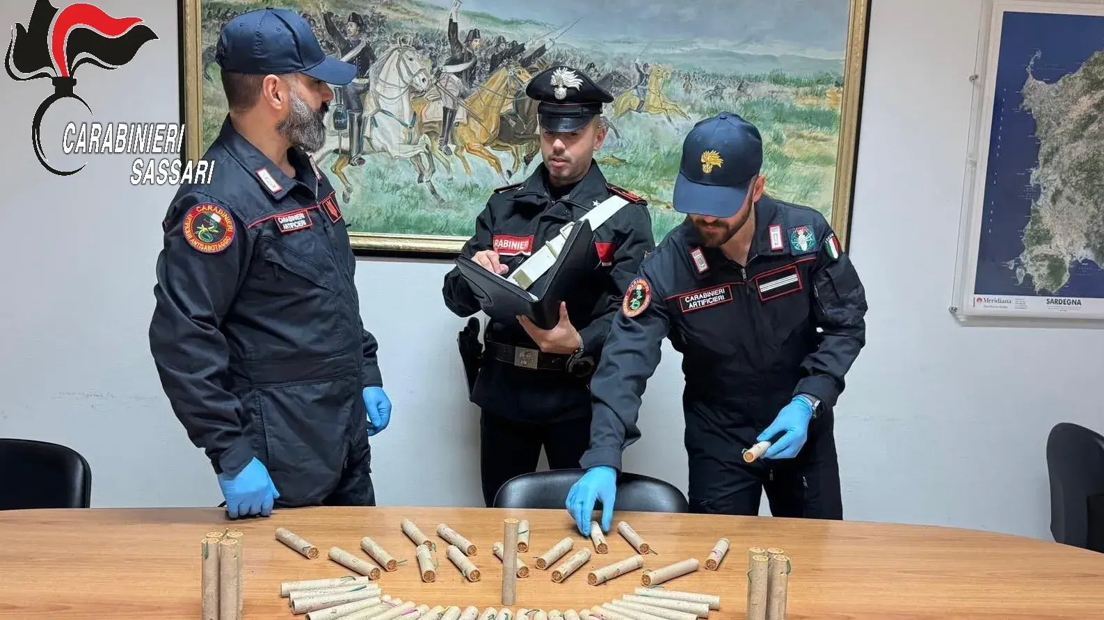 Petardi illegali in centro città: sequestrati 48 ordigni artigianali a Olbia