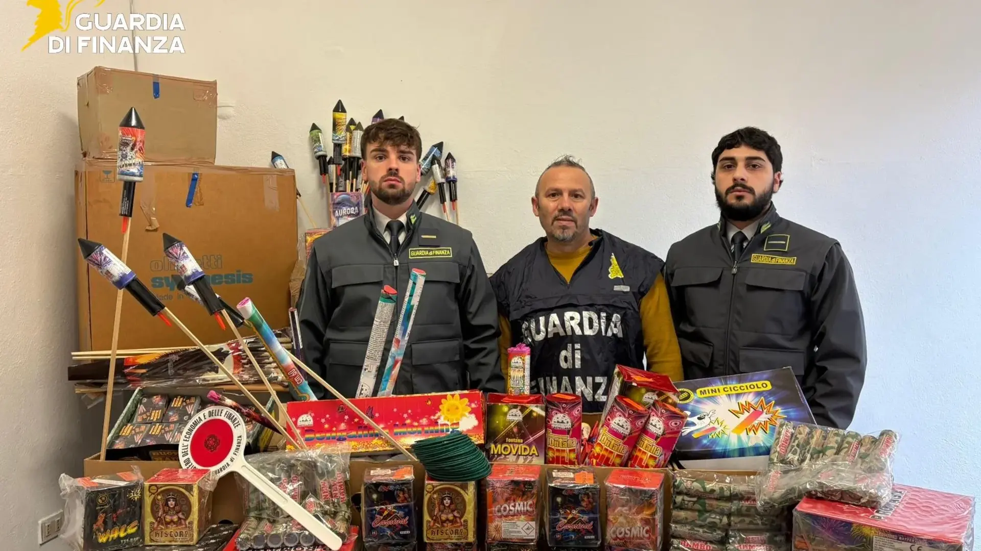 Doppio sequestro di botti illegali a Cagliari: confiscati 130 chili di esplosivi