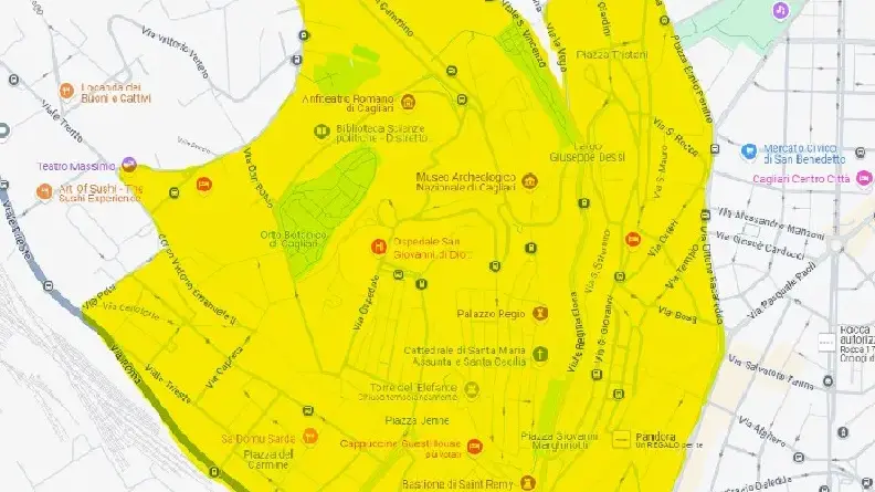 Capodanno a Cagliari, un’ordinanza vieta l’uso di bottiglie di vetro in centro