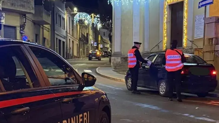 Controlli notturni nel Medio Campidano, oltre 90 persone identificate