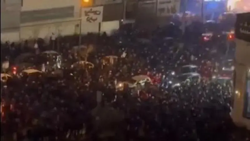 Repressione proteste in Iran: sale il bilancio delle vittime. Israele in massima allerta