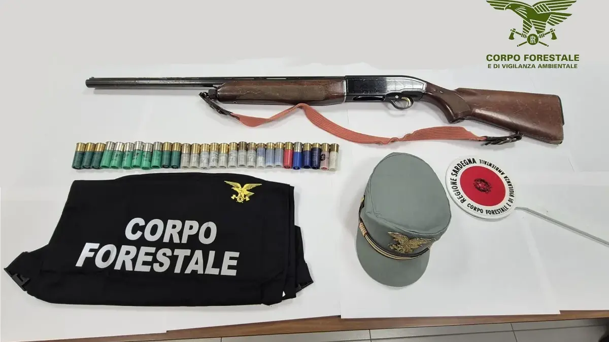 Olmedo, a caccia con porto d’arma scaduto: fucile sequestrato
