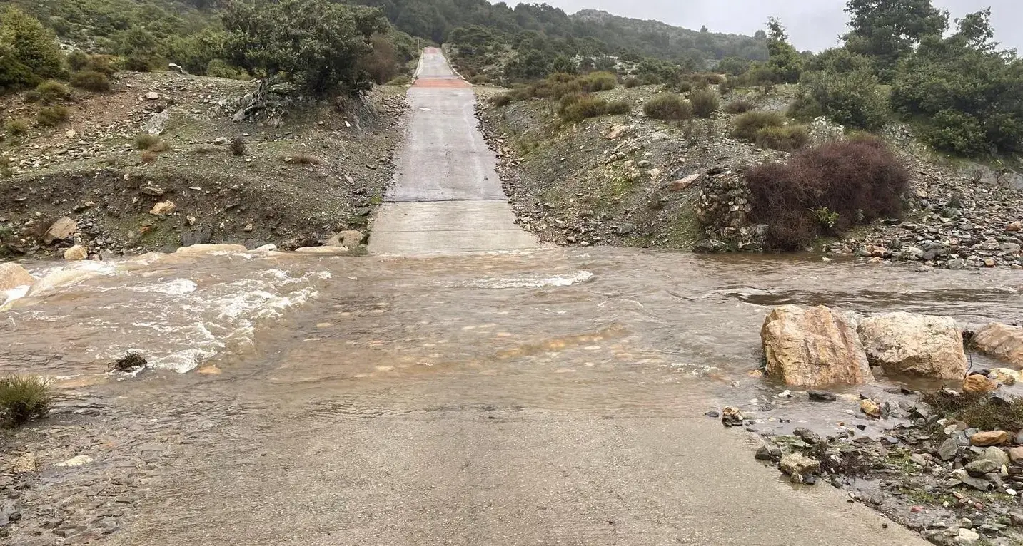 Maltempo in Sardegna, ansia per due pastori dispersi a Urzulei