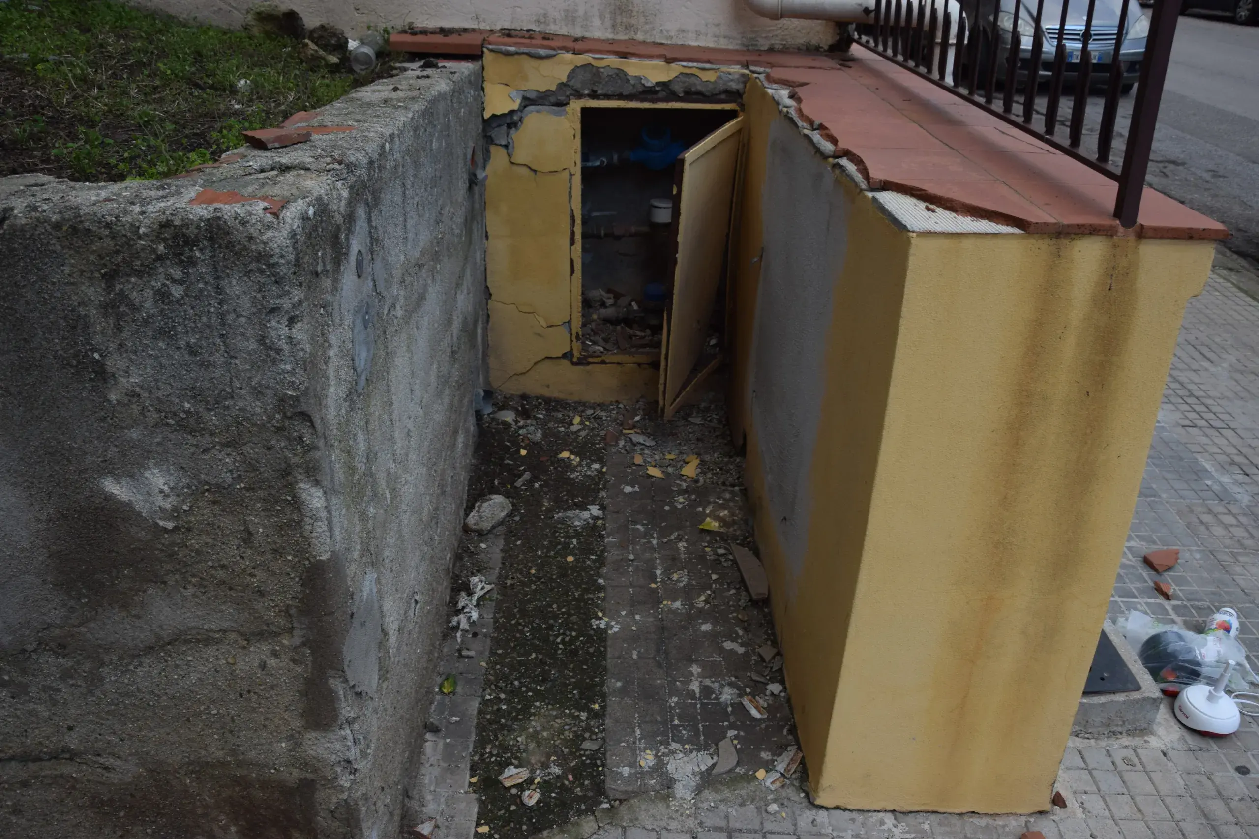 Petardo esplode vicino allo stadio a Sassari: divieto di accesso per 4 anni