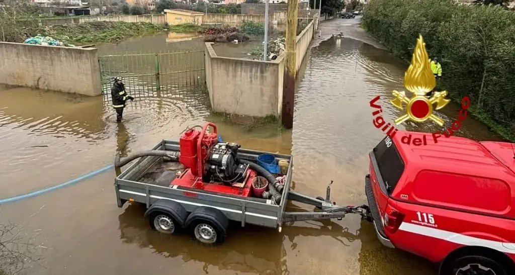 Ciclone Harry, allerta declassata ad arancione: oltre 700 interventi Vvf in Sardegna
