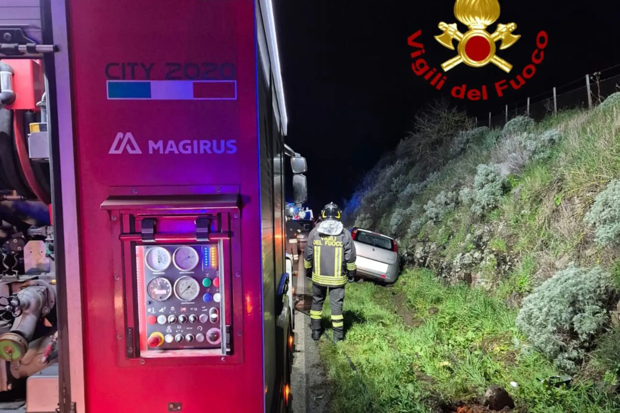 Auto fuori strada sulla 131 Dcn all’altezza del bivio per Oniferi