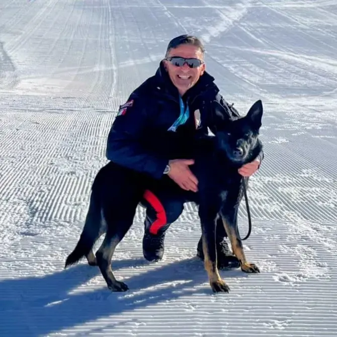 Olimpiadi Milano-Cortina: l’unità cinofila di Cagliari a Bormio per la sicurezza sulle piste