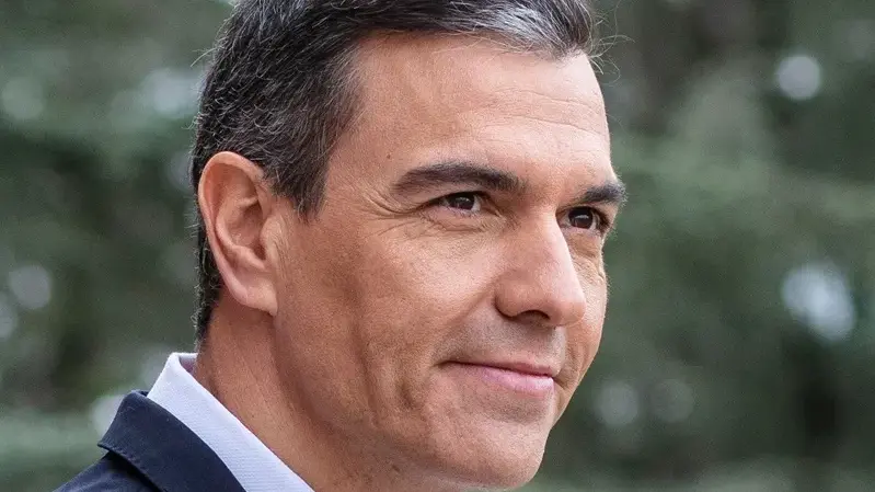 Divieto di accesso ai social sotto i 16 anni: la Spagna annuncia la misura