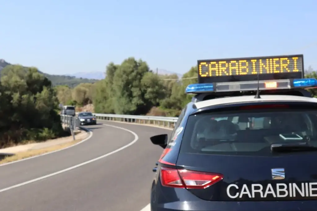 Cinque persone denunciate, patenti ritirate e scooter sequestrati: stretta dei Carabinieri a Dorgali