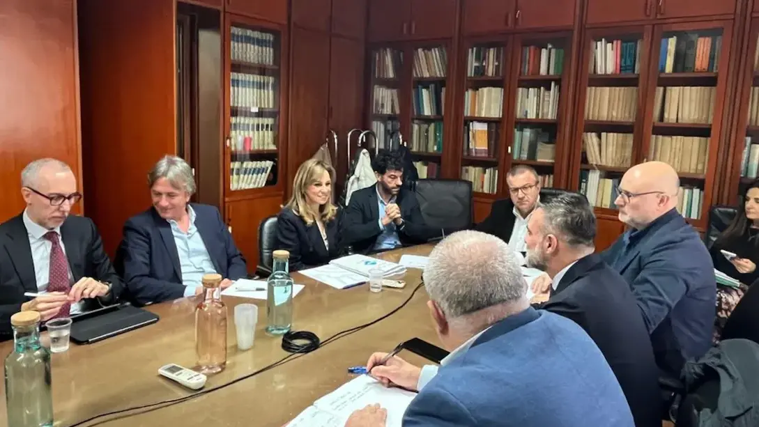 Piano industriale per la Sardegna: al via il tavolo permanente di discussione