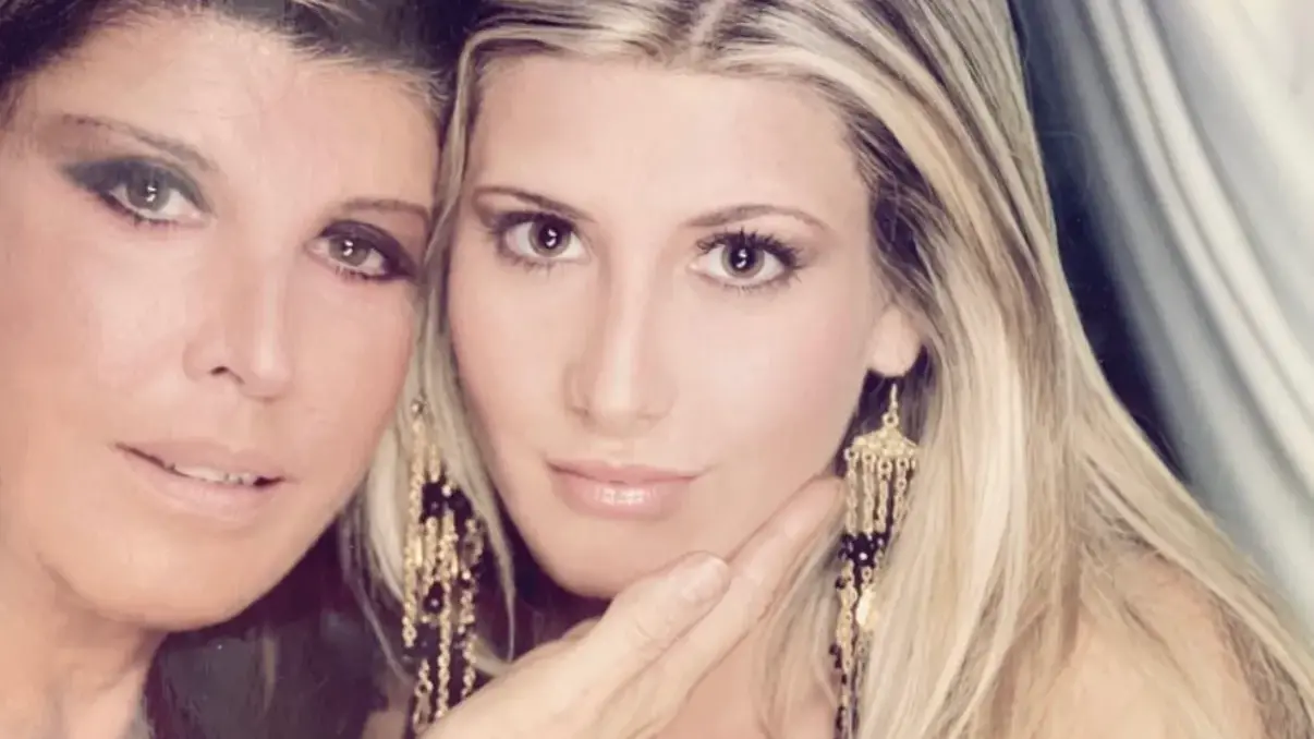 Addio a Patrizia De Blanck: la contessa si spegne a 85 anni, la figlia Giada: \"Vivrò anche per te\"