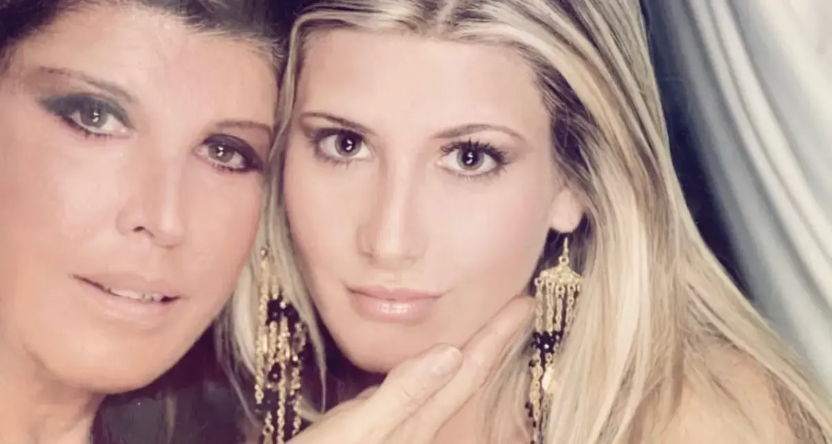 Addio a Patrizia De Blanck: la contessa si spegne a 85 anni, la figlia Giada: \"Vivrò anche per te\"