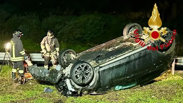 Incidente sulla SS 195 bis a Sarroch: persona estratta dalle lamiere