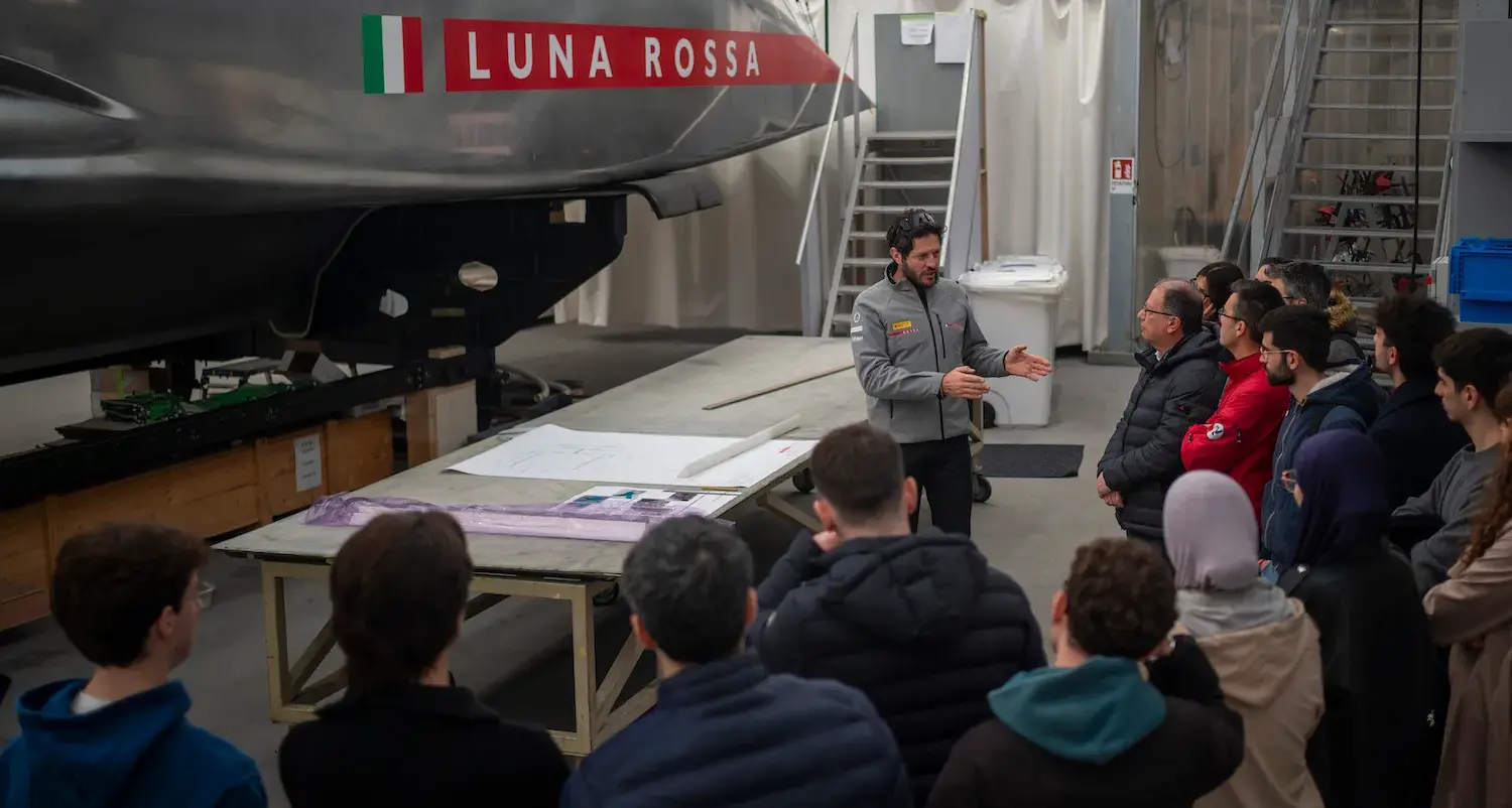 Luna Rossa apre le porte all’Università di Cagliari