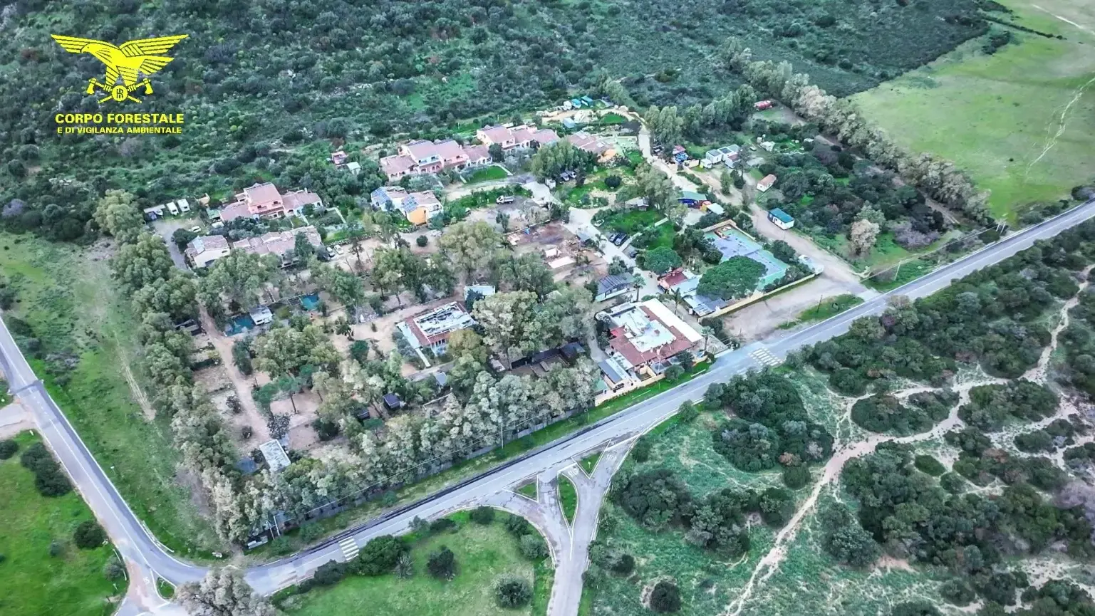 Muravera. Sequestrato un campeggio a Torre Salinas: 61 case mobili e strutture abusive in area vincolata