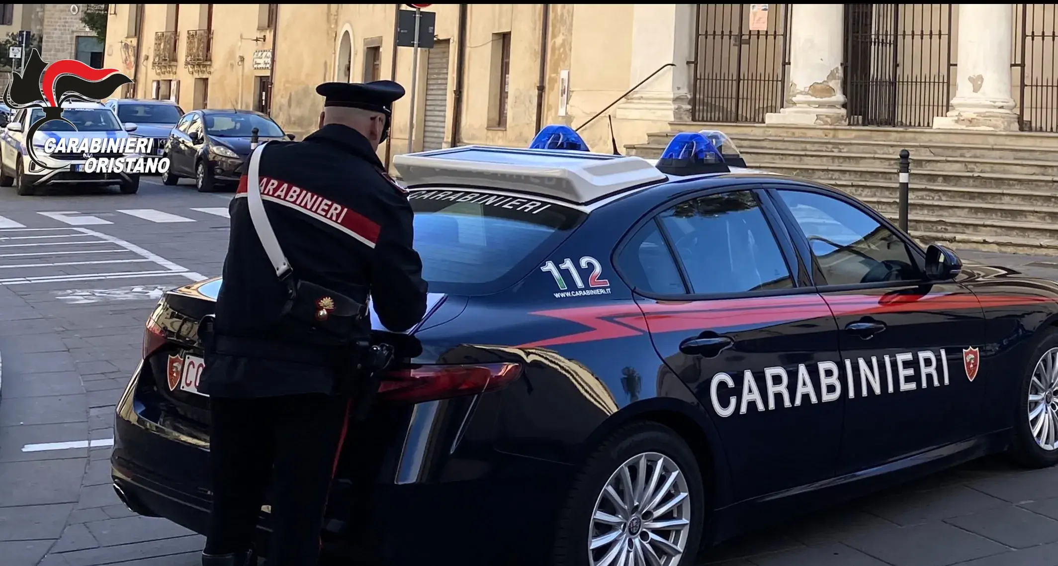 Oristano. Derubato in ospedale mentre è ricoverato: spese e prelievi per 1.590 euro