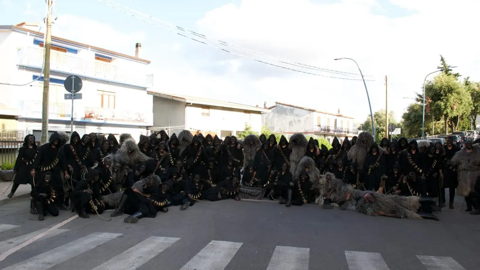 Dalla Sardegna alla Croazia: gli Urthos e Buttudos di Fonni al grande Carnevale di Rijeka