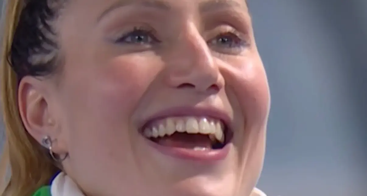 Francesca Lollobrigida immensa: doppio oro olimpico nei 3000 e 5000 metri. L’Italia vola nel medagliere