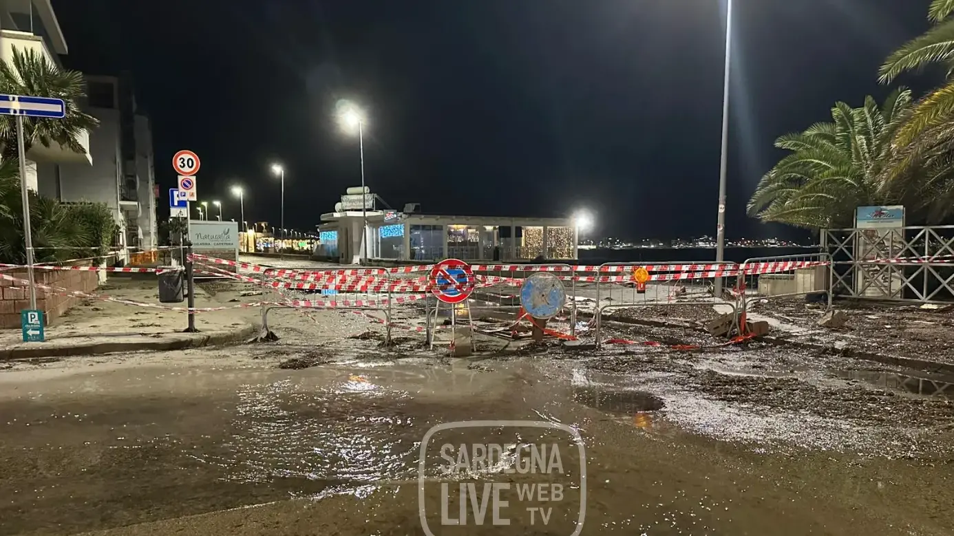 Maestrale e mareggiata: chiusa la litoranea ad Alghero