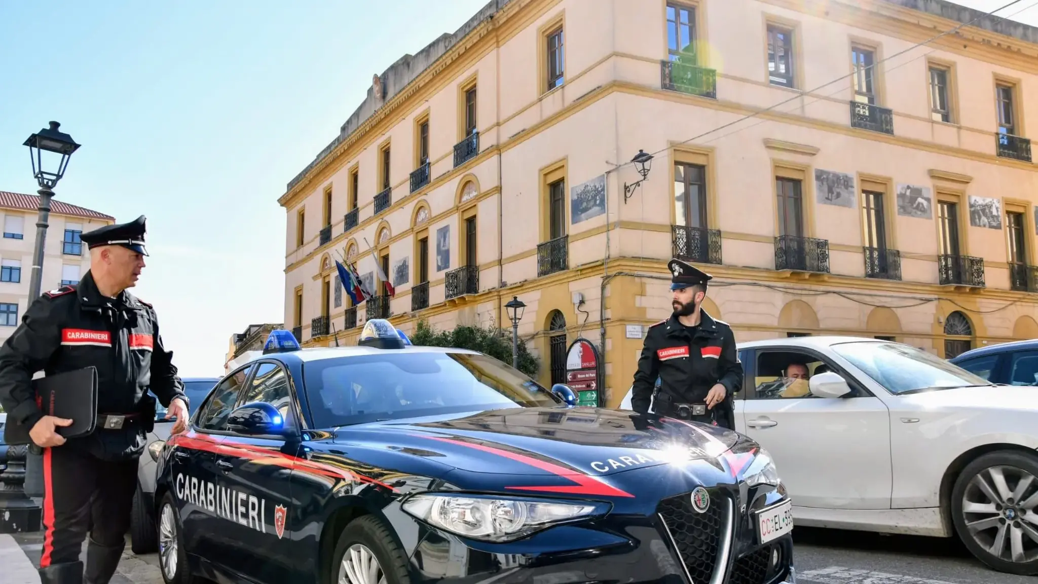 Maltrattamenti ed estorsione ai danni dei genitori: arrestato a Villasor