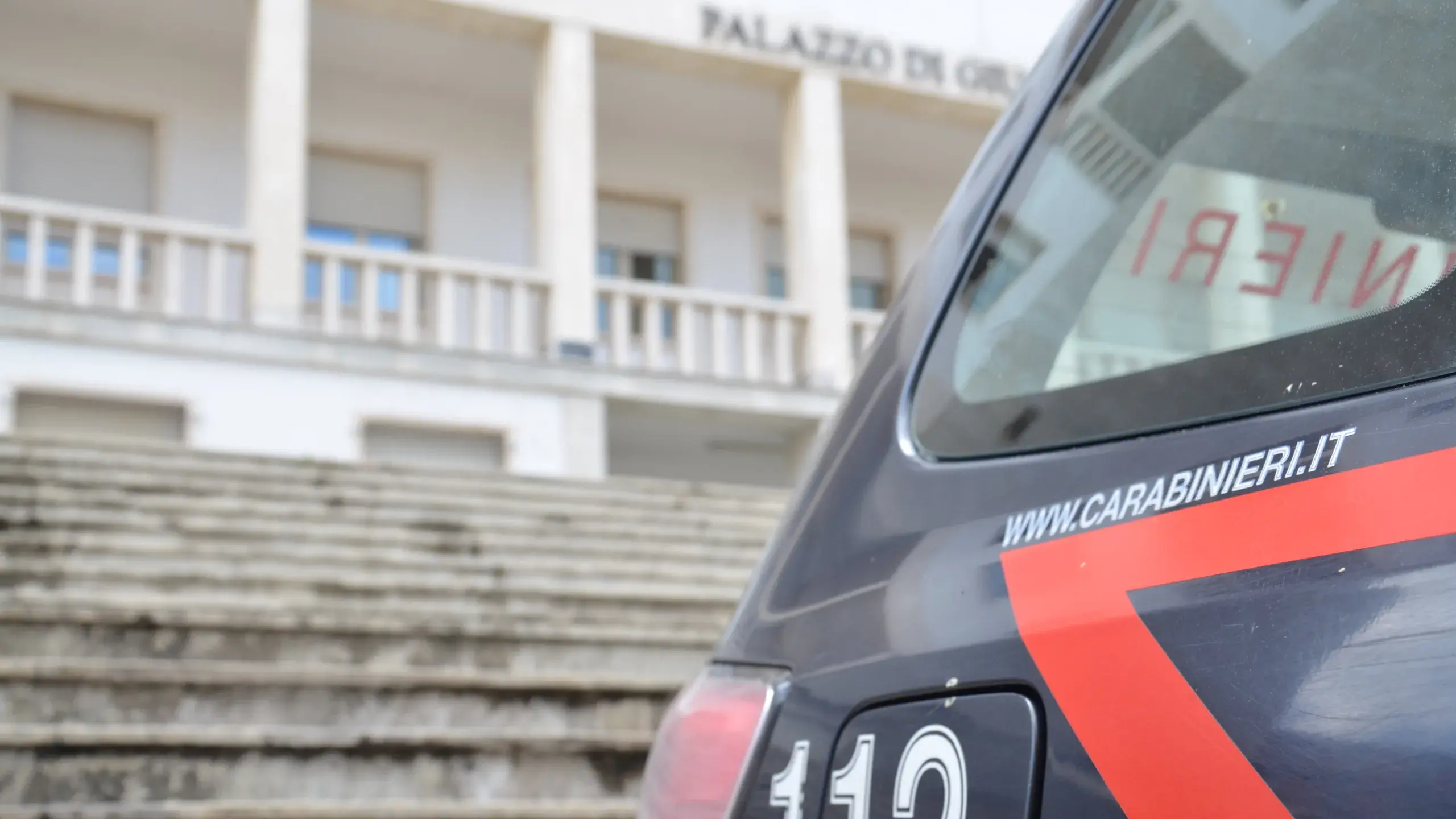 Auto fantasma a prezzo stracciato: 3mila euro versati, due denunciati per truffa a Fonni