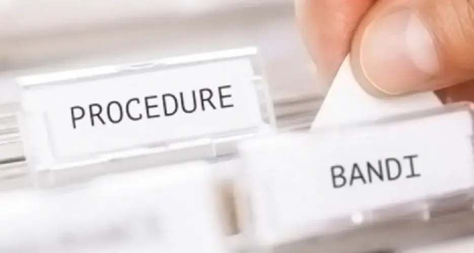 Appalti pubblici, 9 euro lordi l’ora verso il salario minimo