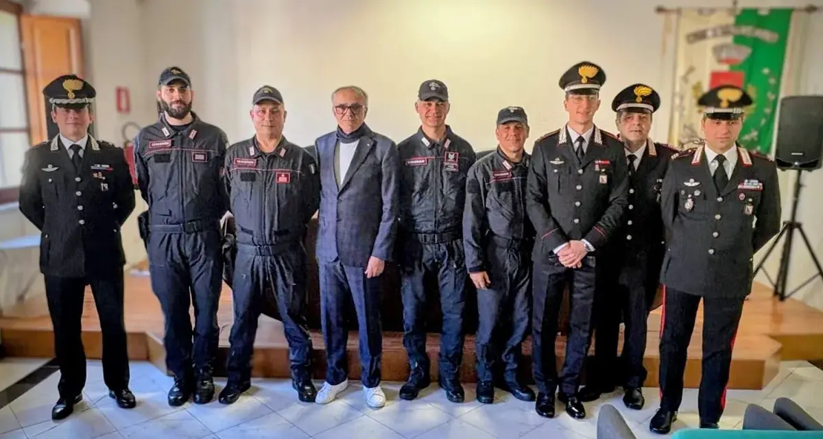 Giovane salvato in mare, il grazie del sindaco ai Carabinieri