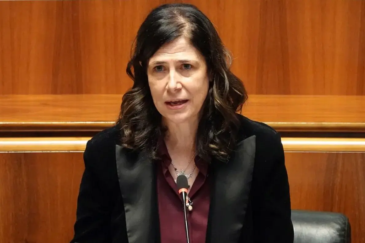 <p>La presidente della Regione Sardegna, Alessandra Todde</p>\\n