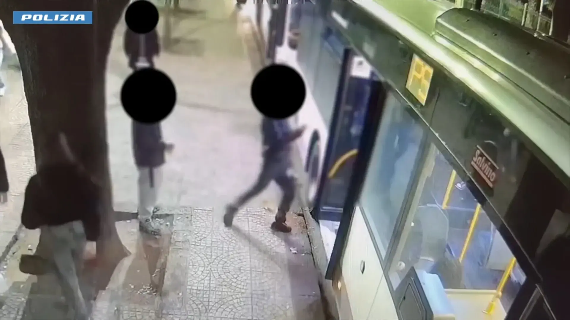 Furto, rapine e aggressioni, due minorenni arrestati a Sassari