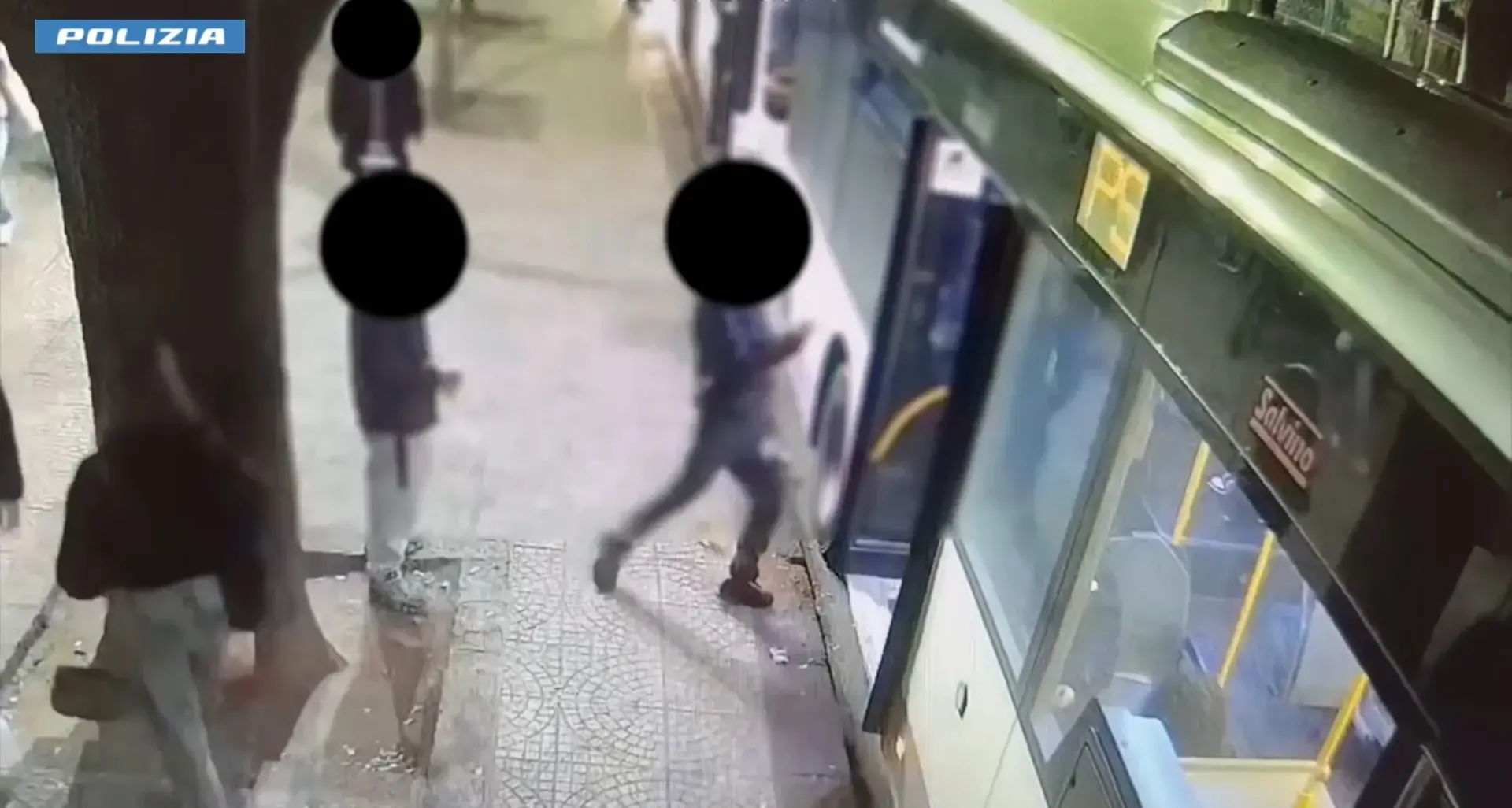 Furto, rapine e aggressioni, due minorenni arrestati a Sassari