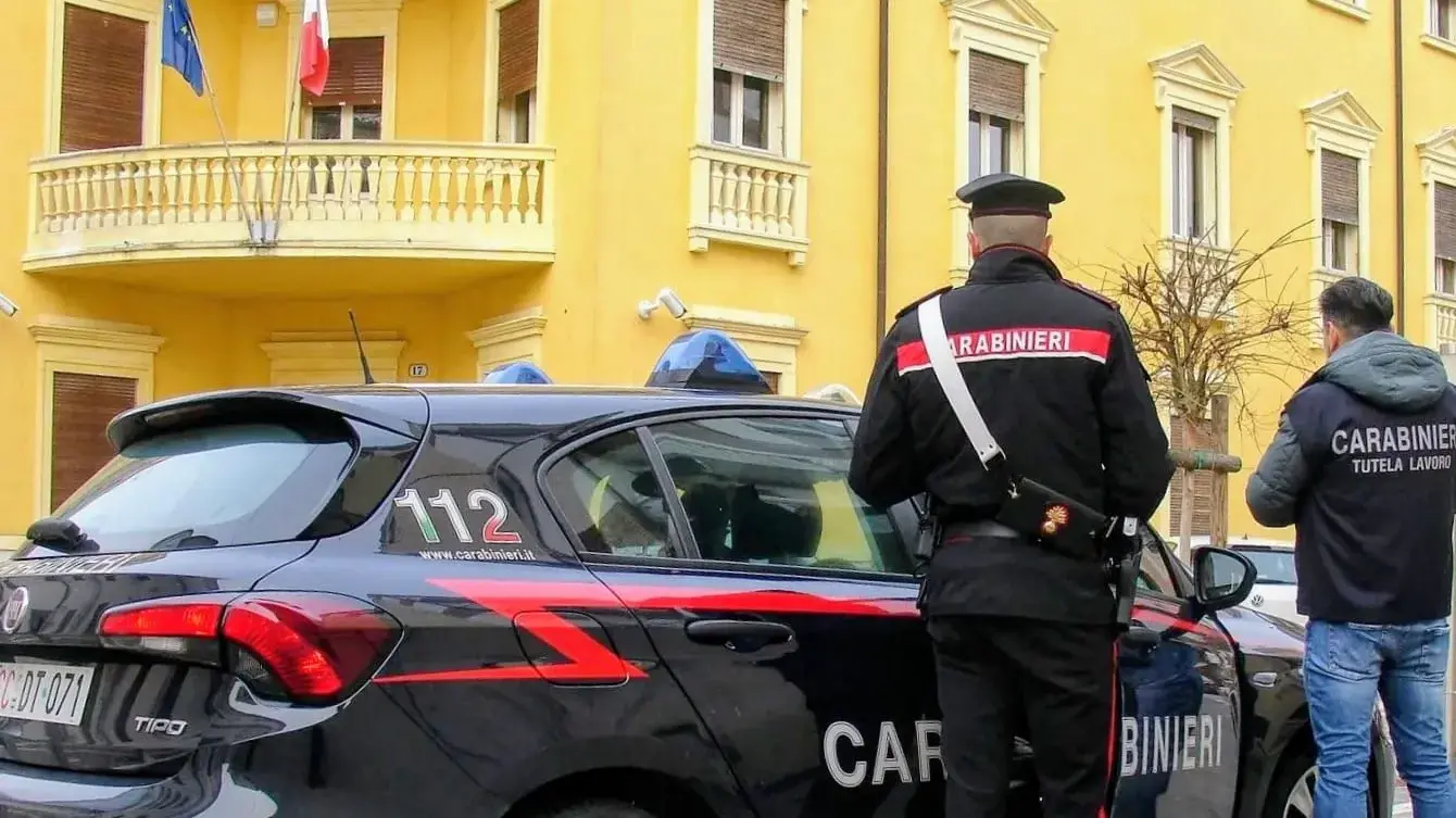 Violazioni sulla sicurezza sul lavoro: nei guai la titolare di un bar a Pula