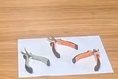 Tentato furto in un supermercato a Sassari: giovane fermato con merce e attrezzi da scasso