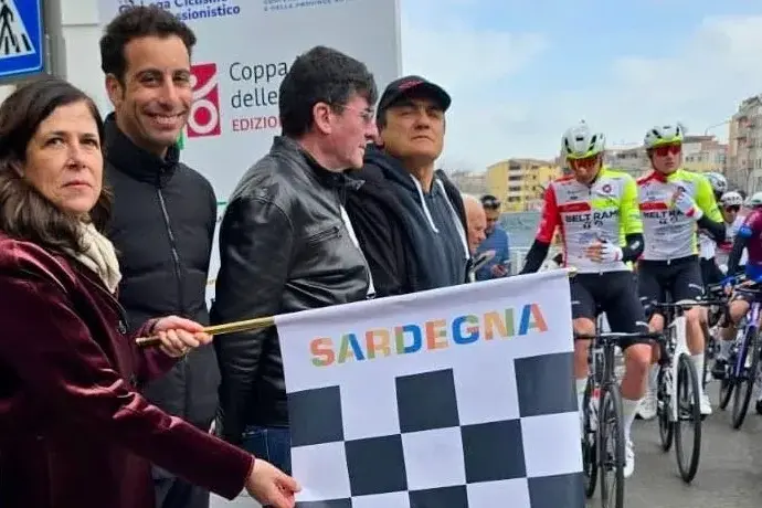 <p>Alessandra Todde e Fabio Aru</p>\\n